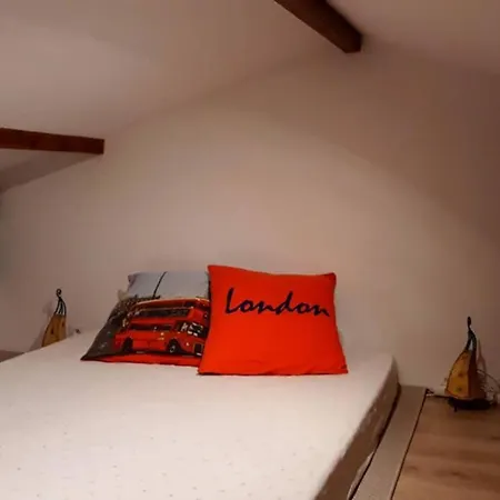 Apartmán Avec Mezzanine Et Terrasse
